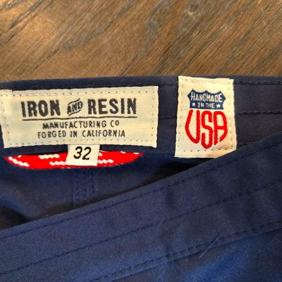 Iron and Resin boardshorts - Picture 1 of 3